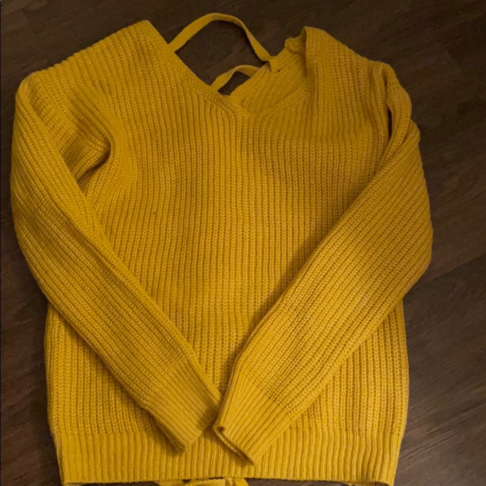 Cute yellow sweater